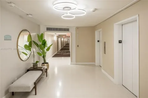 5600 Collins Avenue Miami Beach FL 33140