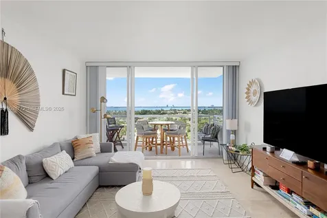5600 Collins Avenue Miami Beach FL 33140