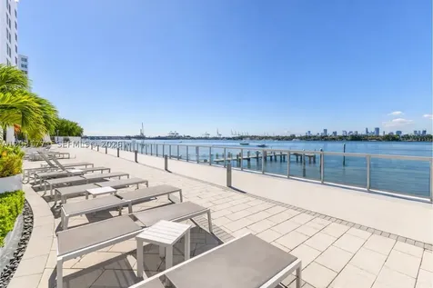 1000 West Avenue Miami Beach FL 33139