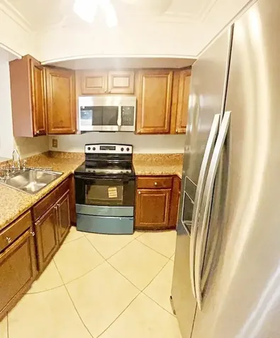1548 SE Royal Green Circle Port St. Lucie FL 34952
