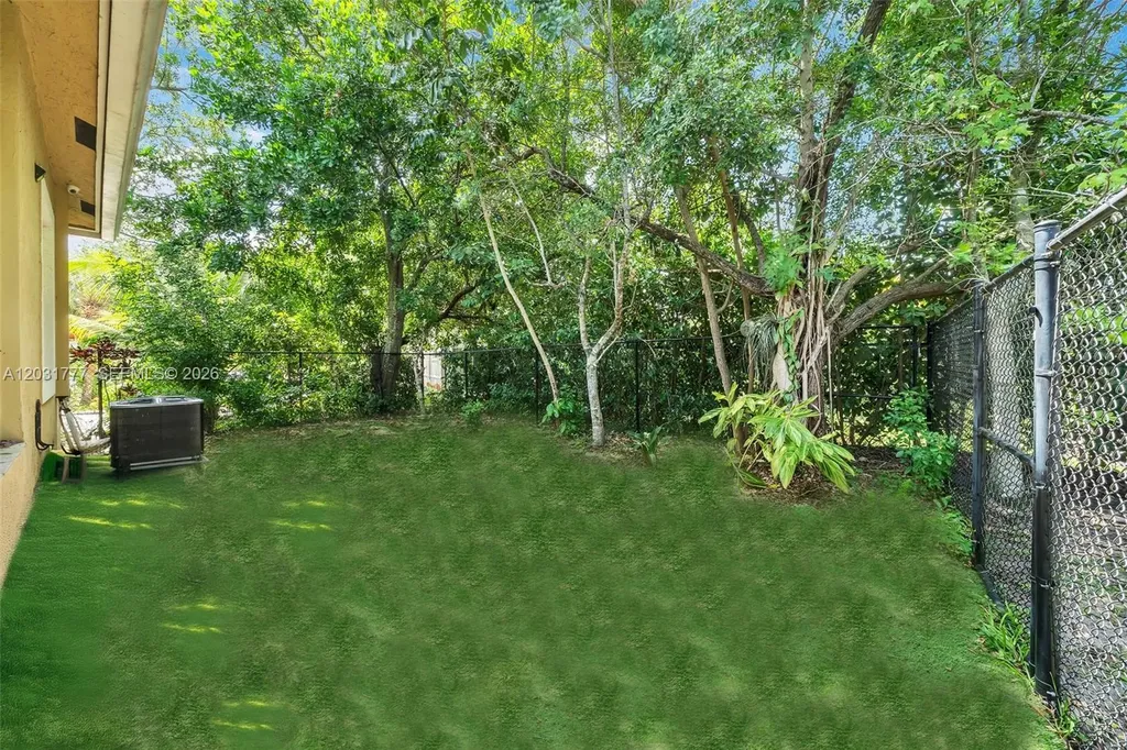 8908 NW 40th Street Coral Springs FL 33065