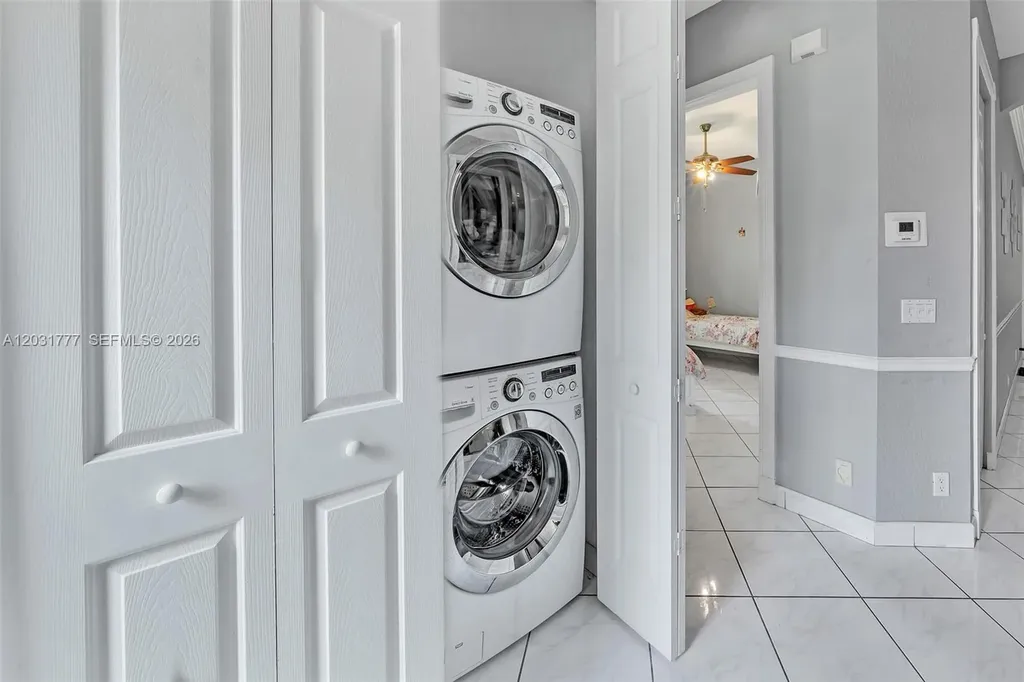 8908 NW 40th Street Coral Springs FL 33065