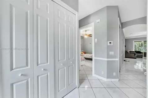 8908 NW 40th Street Coral Springs FL 33065