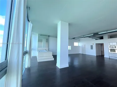 7934 West Drive North Bay Village FL 33141