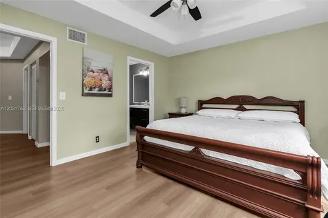 3892 Tree Top Drive Weston FL 33332
