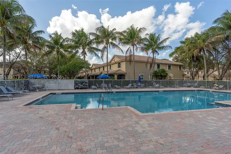 3892 Tree Top Drive Weston FL 33332