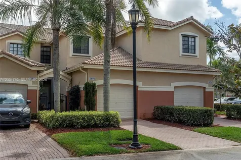 3892 Tree Top Drive Weston FL 33332