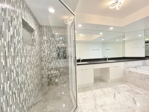 16400 Collins Avenue Sunny Isles Beach FL 33160