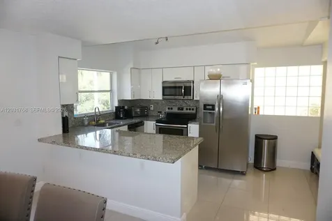 1057 SE 6th Avenue Dania Beach FL 33004