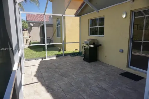 1057 SE 6th Avenue Dania Beach FL 33004