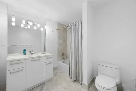 253 NE 2nd Street Miami FL 33132