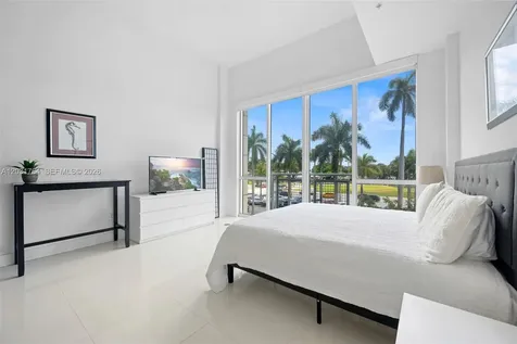 253 NE 2nd Street Miami FL 33132