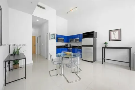 253 NE 2nd Street Miami FL 33132