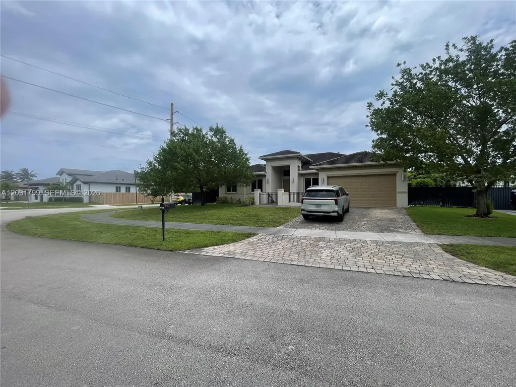 19701 SW 84th Court Cutler Bay FL 33189