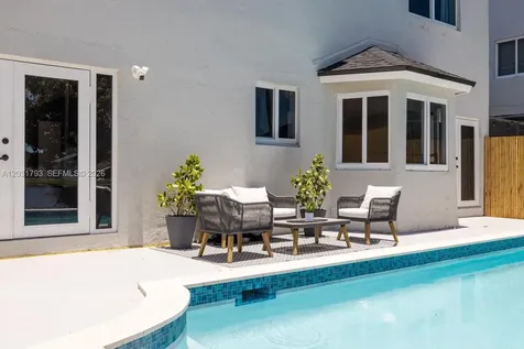 9650 SW 9th Court Pembroke Pines FL 33025