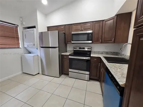 2231 SW 80th Terrace Miramar FL 33025