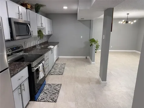 2698 NW 60th Way Sunrise FL 33313