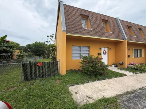 2698 NW 60th Way Sunrise FL 33313