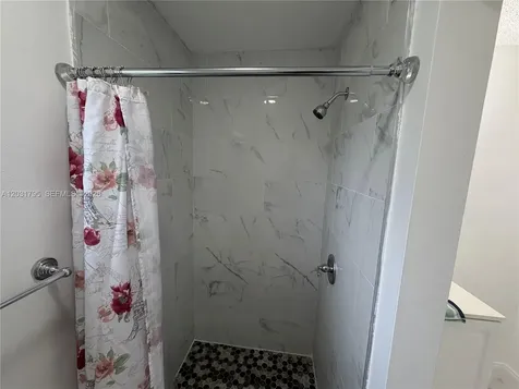 2698 NW 60th Way Sunrise FL 33313