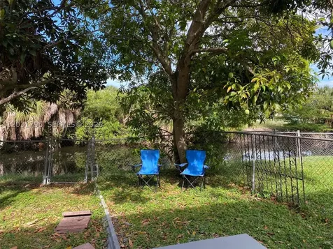 2698 NW 60th Way Sunrise FL 33313