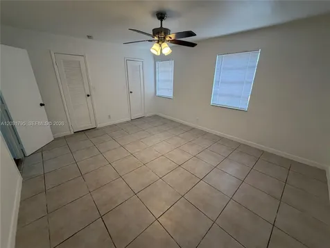 2698 NW 60th Way Sunrise FL 33313