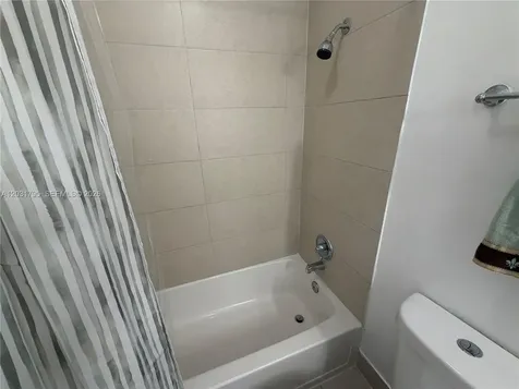 2698 NW 60th Way Sunrise FL 33313