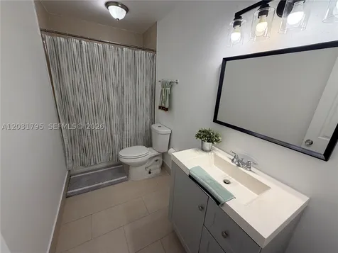 2698 NW 60th Way Sunrise FL 33313