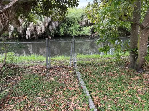 2698 NW 60th Way Sunrise FL 33313