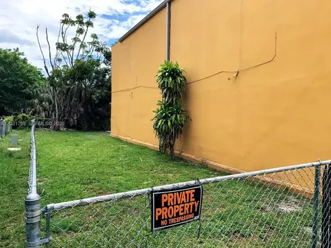 2698 NW 60th Way Sunrise FL 33313