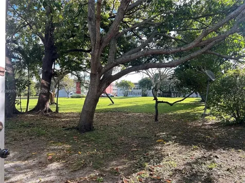 609 S State Road 7 Margate FL 33068