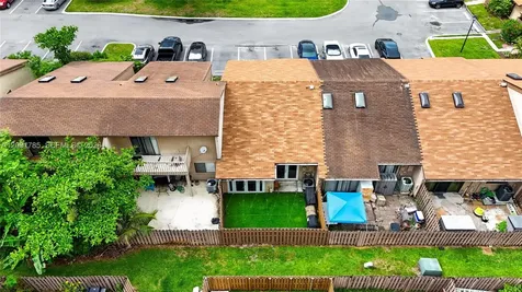 8046 SW 21st Court Davie FL 33324