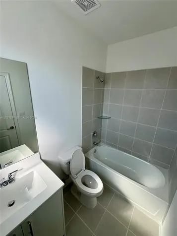 2655 SE 28 Homestead FL 33035