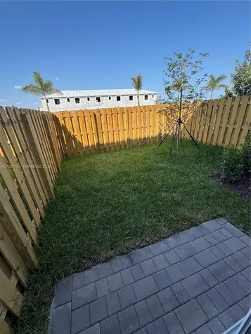 2655 SE 28 Homestead FL 33035