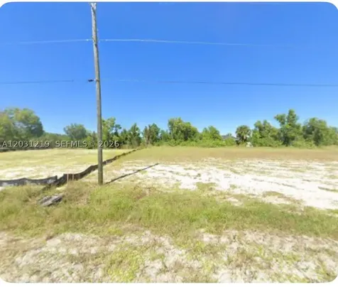 3513 NW 46th Lane Cape Coral FL 33993