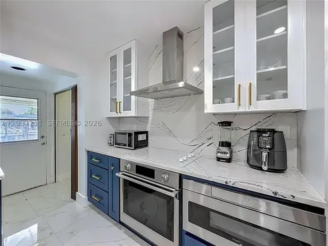 2216 NE 18th Avenue Wilton Manors FL 33305