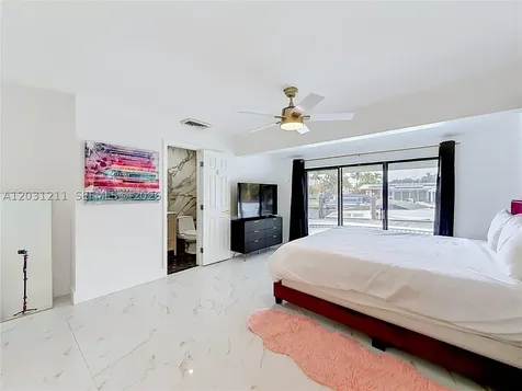 2216 NE 18th Avenue Wilton Manors FL 33305