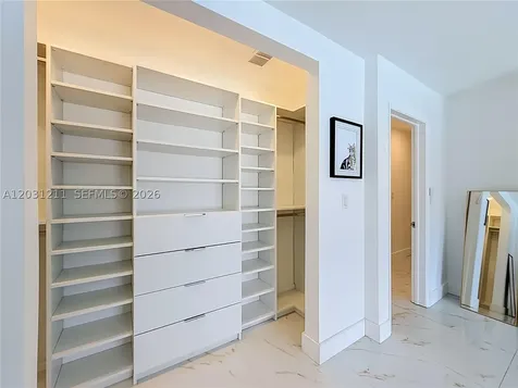 2216 NE 18th Avenue Wilton Manors FL 33305