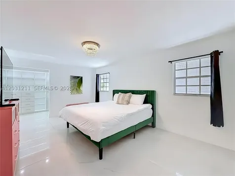 2216 NE 18th Avenue Wilton Manors FL 33305