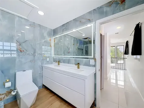 2216 NE 18th Avenue Wilton Manors FL 33305