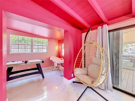 2216 NE 18th Avenue Wilton Manors FL 33305