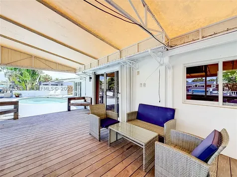 2216 NE 18th Avenue Wilton Manors FL 33305