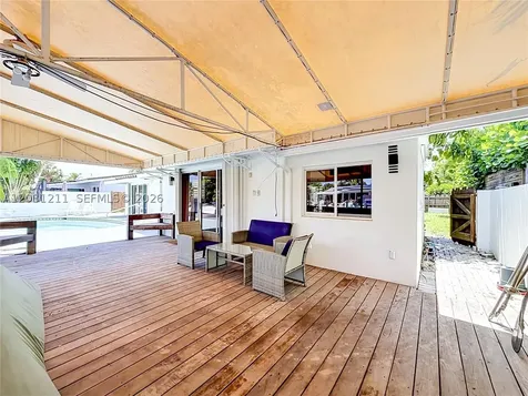 2216 NE 18th Avenue Wilton Manors FL 33305