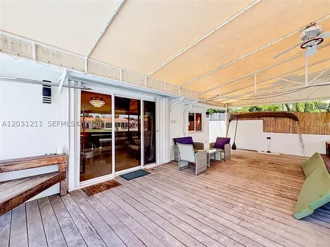 2216 NE 18th Avenue Wilton Manors FL 33305