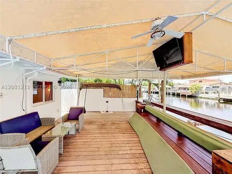 2216 NE 18th Avenue Wilton Manors FL 33305