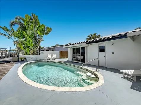 2216 NE 18th Avenue Wilton Manors FL 33305