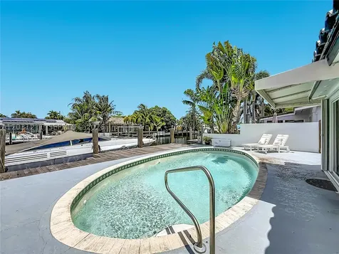 2216 NE 18th Avenue Wilton Manors FL 33305