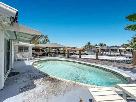 2216 NE 18th Avenue Wilton Manors FL 33305