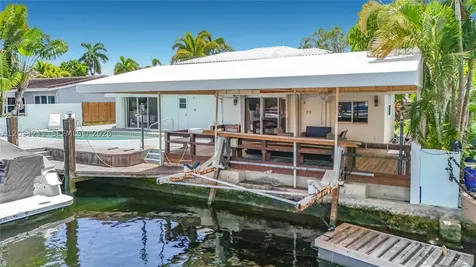 2216 NE 18th Avenue Wilton Manors FL 33305