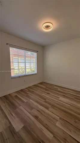 729 Meridian Avenue Miami Beach FL 33139