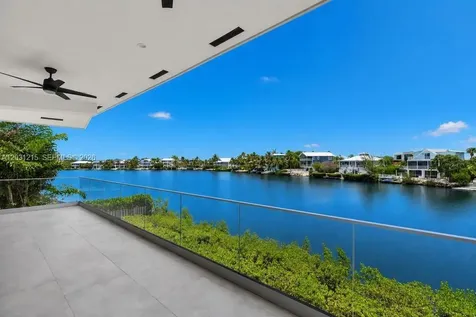 38 N Bounty Lane Key Largo FL 33037
